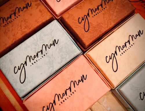 LOGO BOXES